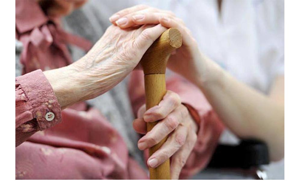 Investigadores de EUA trabajan en tratamiento contra Alzheimer con luces LED