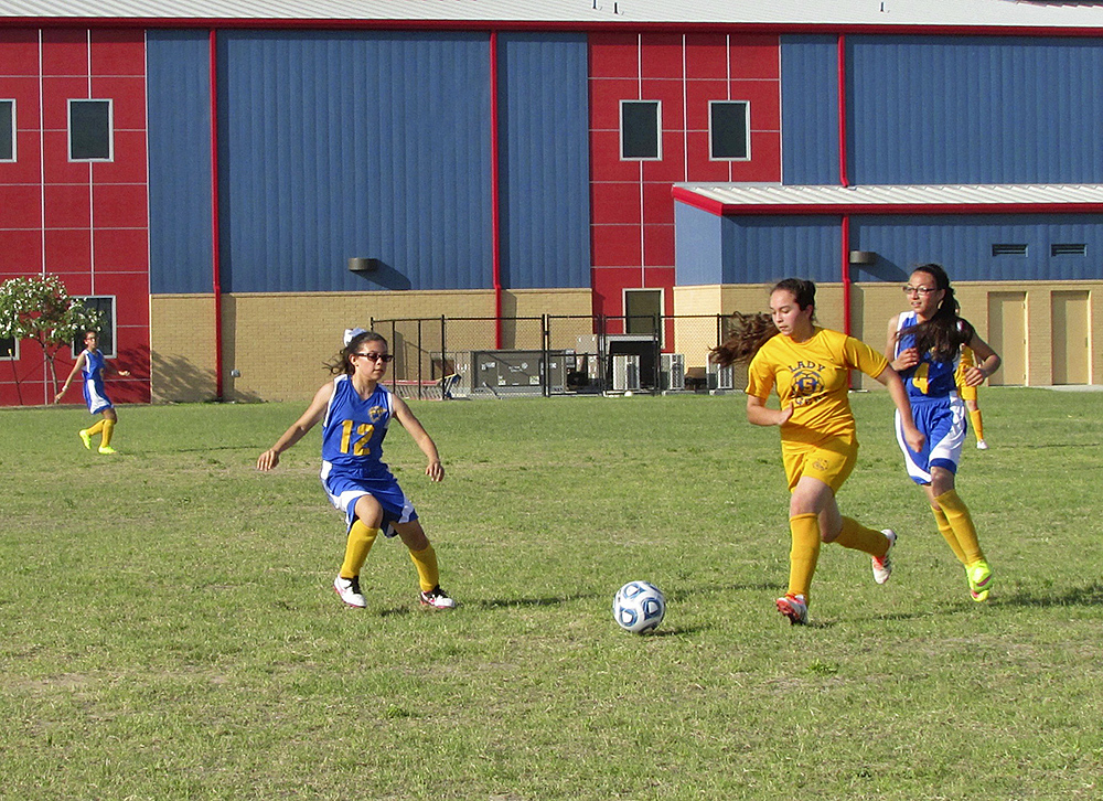 Visores buscan talentos femeninos de “Soccer”