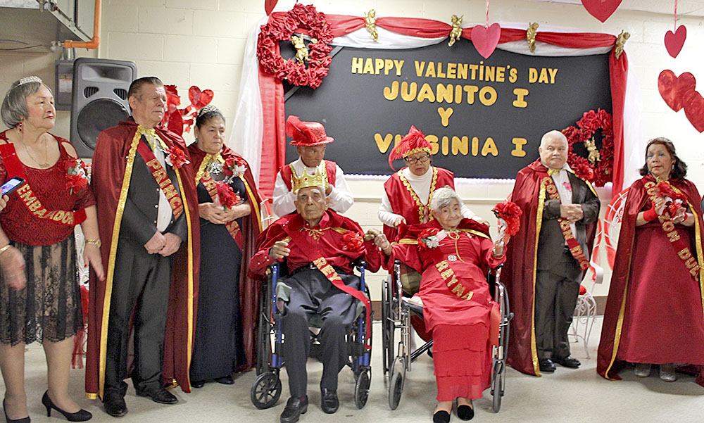 Coronan a la realeza de Pueblo Alegre