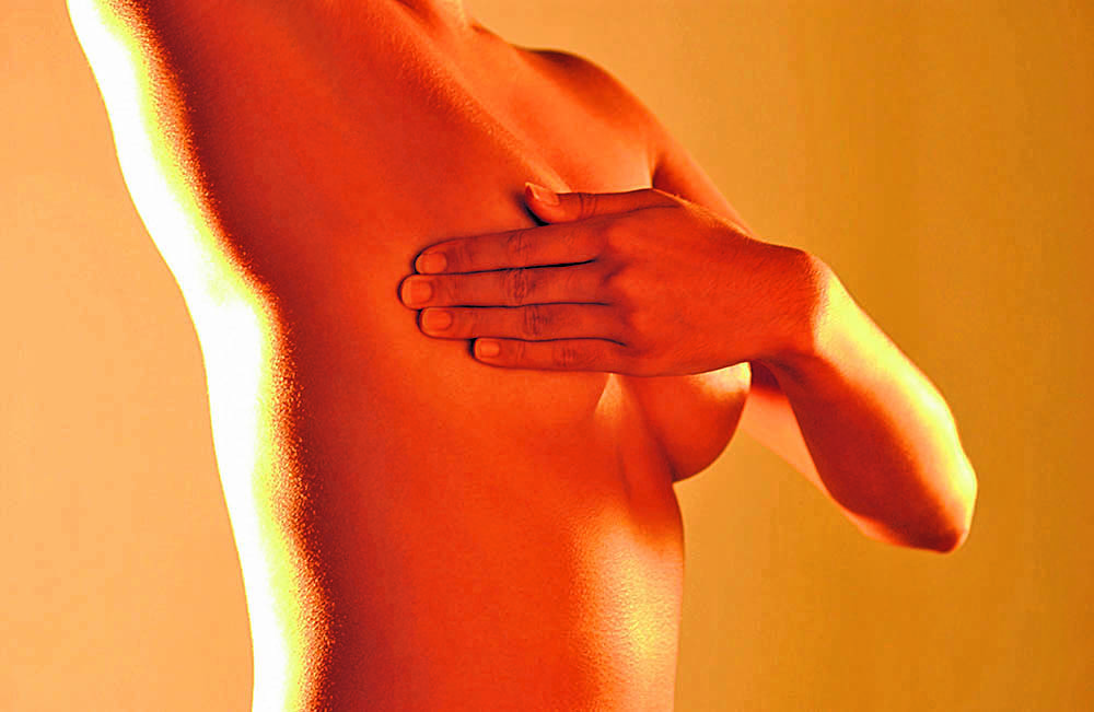 Científicos identifican genes causantes de cáncer de mama