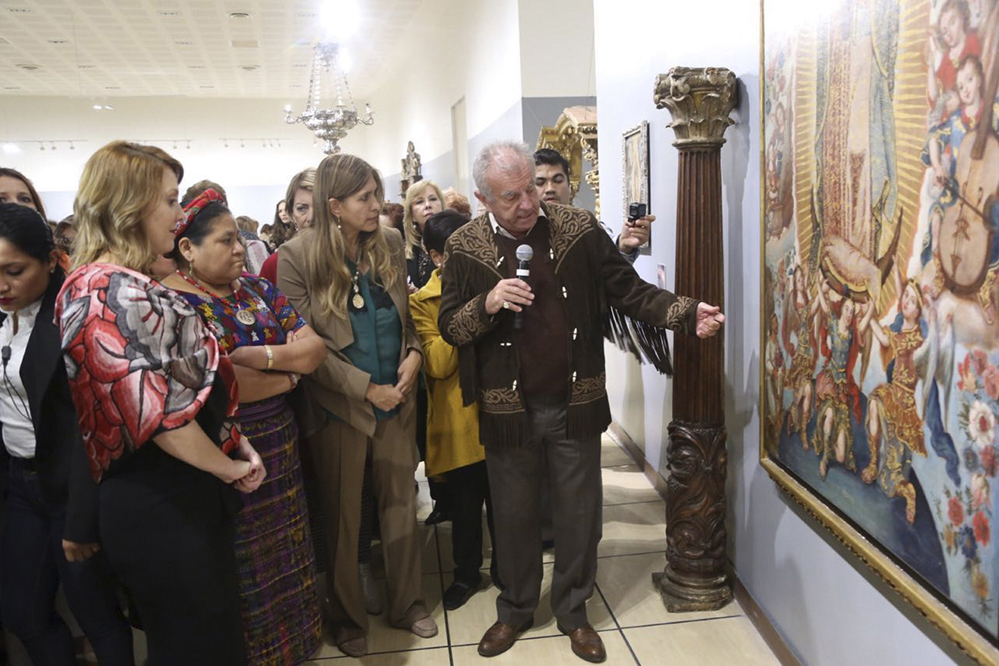 Conferencia de  Rigoberta Menchú en Reynosa  por el Día Internacional de la Mujer