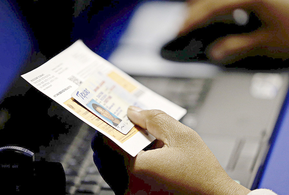 Arrancan elecciones tempranas en el Valle