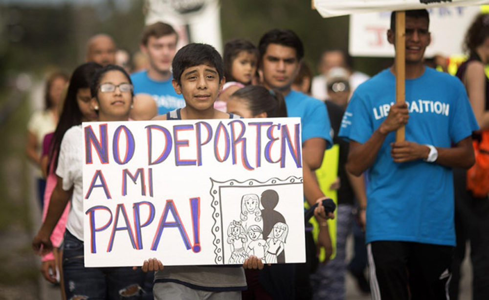 Procurador Paxton Aplaude Decisión del Presidente Trump de Anular DAPA