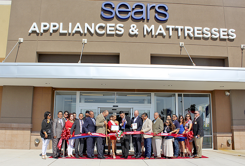 Inaugura Sears la primera tienda de electrodomésticos y colchones en Pharr