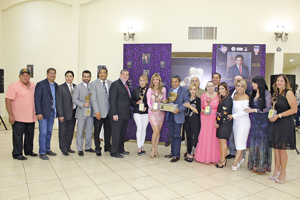 Entregan los premios altruistas Siglo XXI