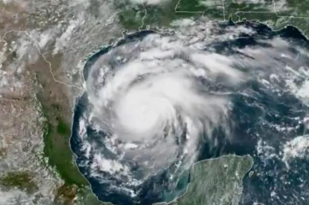 Texas se enfrenta a la furia de Harvey
