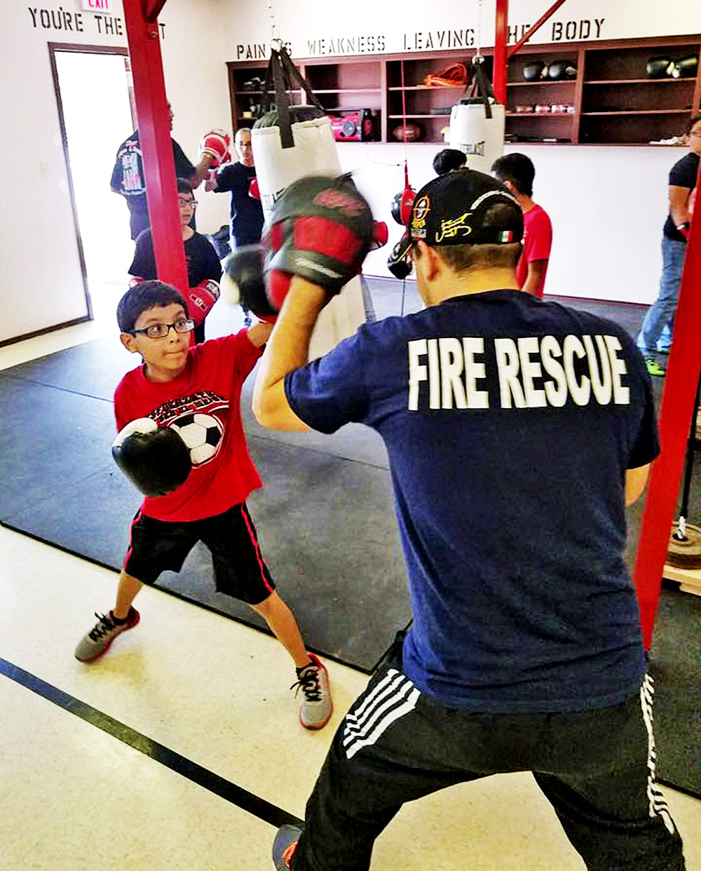 Inauguran Gimnasio de Boxeo