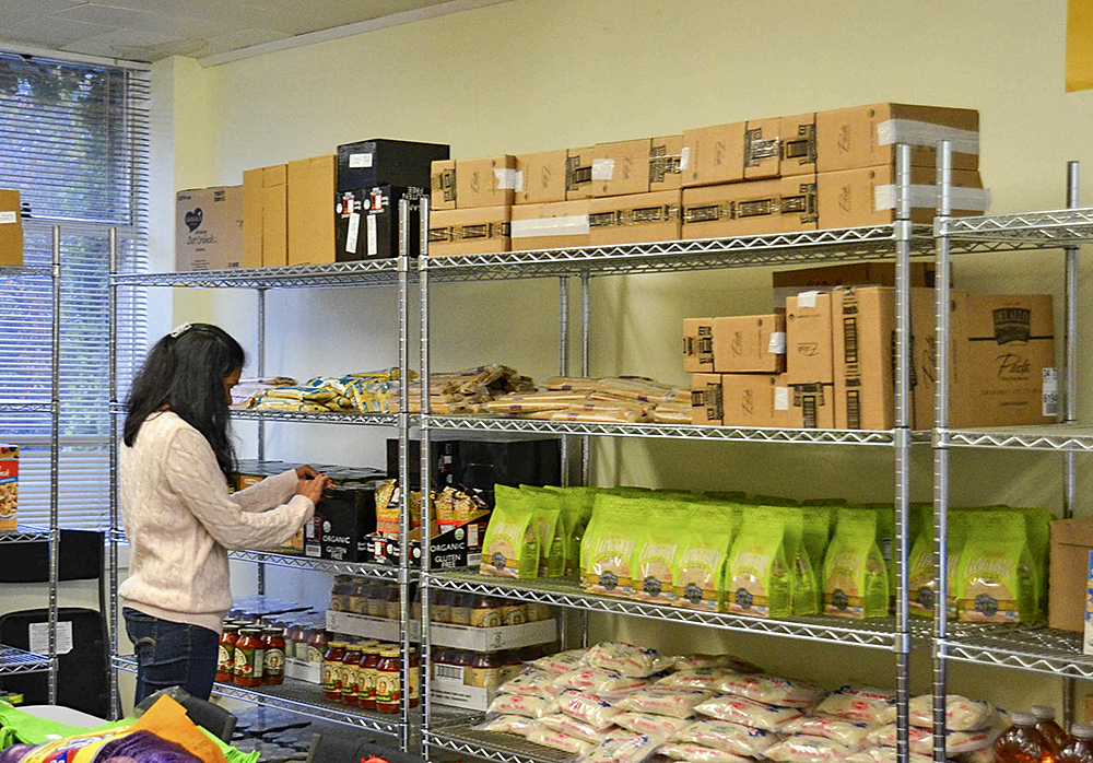 Abrirán centro de despensas en STC