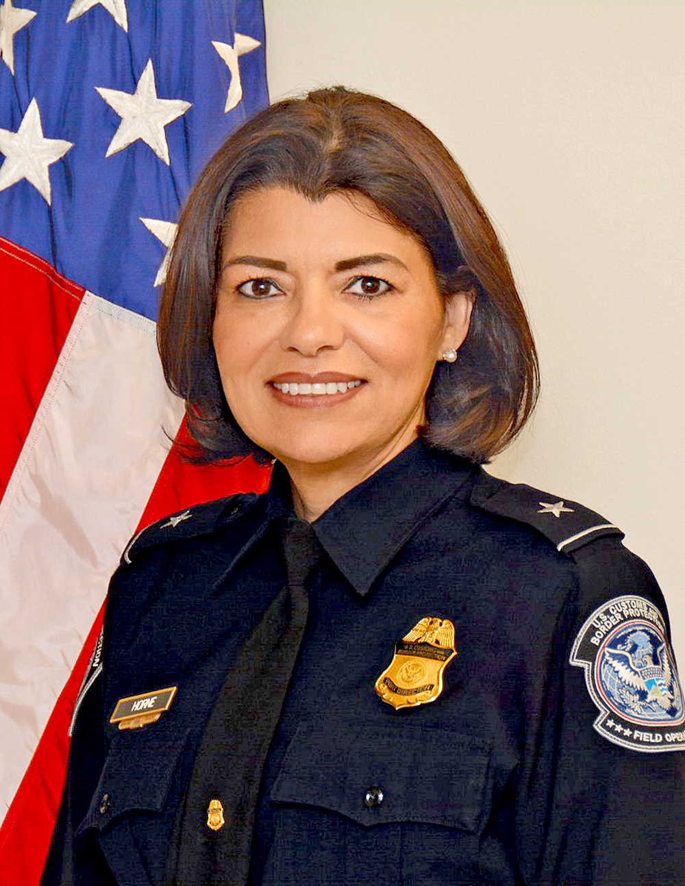 Premian liderazgo de directora de CBP