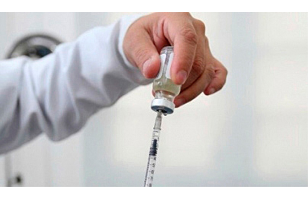 Sugieren inmunización para bajar riesgo de neumonía