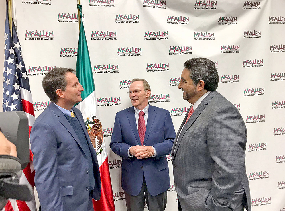 Da McAllen bienvenida a cónsules de Estados Unidos y México