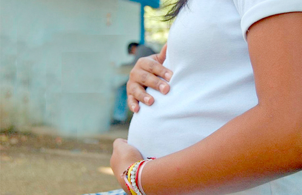 Concentración alta de leptina, riesgo de obesidad en jóvenes embarazadas