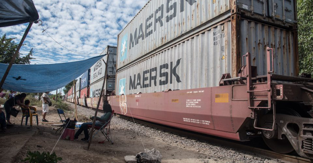 Pemex y sector acerero, de los más afectados por bloqueo en Michoacán