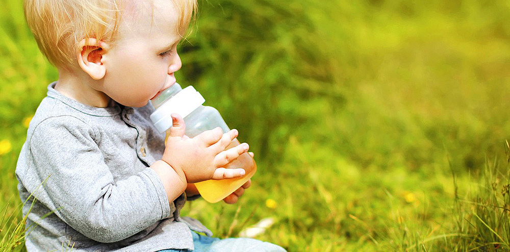 Riesgo de obesidad por consumir azúcares antes de los seis meses de edad