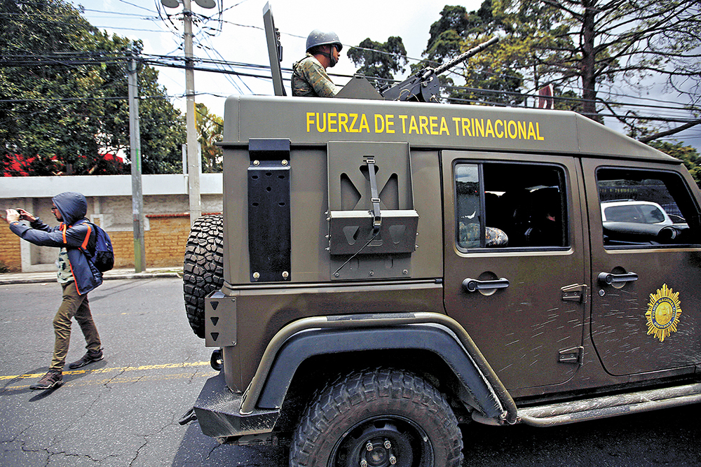 EUA restringe ayuda militar a Guatemala por mal uso vehículos donados