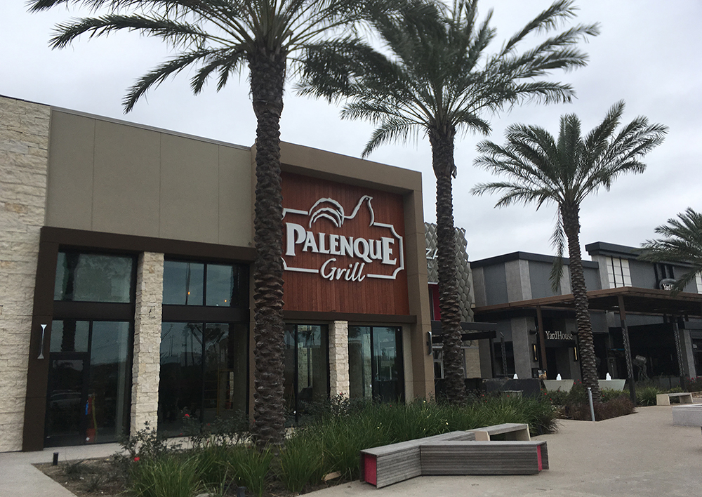 Palenque Grill del Expressway 83 se cambia a la Plaza Mall de McAllen