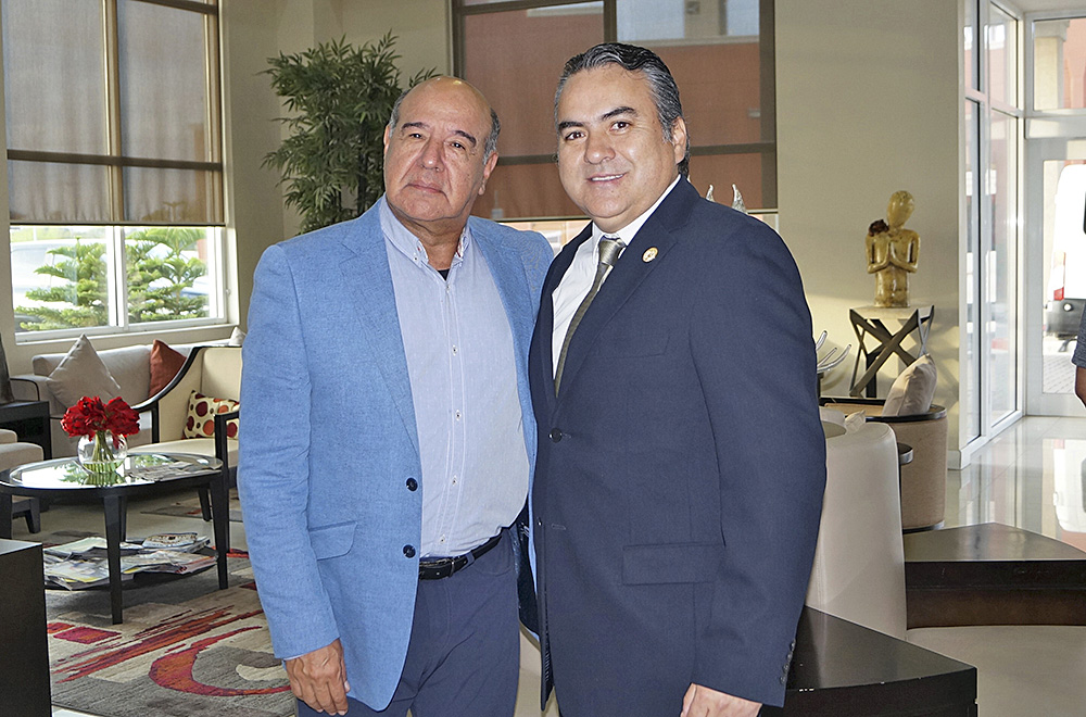 CAMCOIN renueva directiva y presenta brillante conferencista