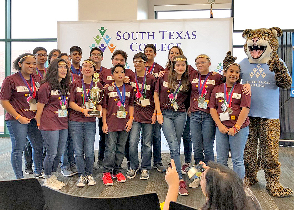 Escuelas del Valle destacan en Olimpiada Regional de Ciencias