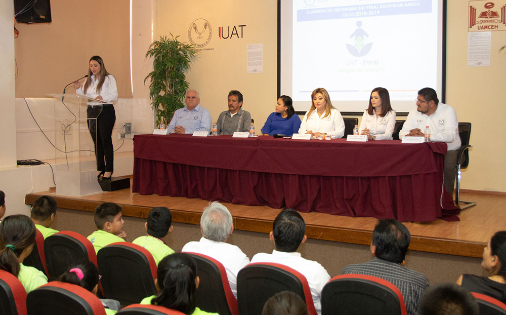 Concluye en la UAT ciclo 2018-2019 del programa PERAJ de servicio social