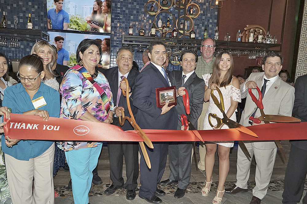 Inauguran Palenque Grill en la Plaza Mall de McAllen