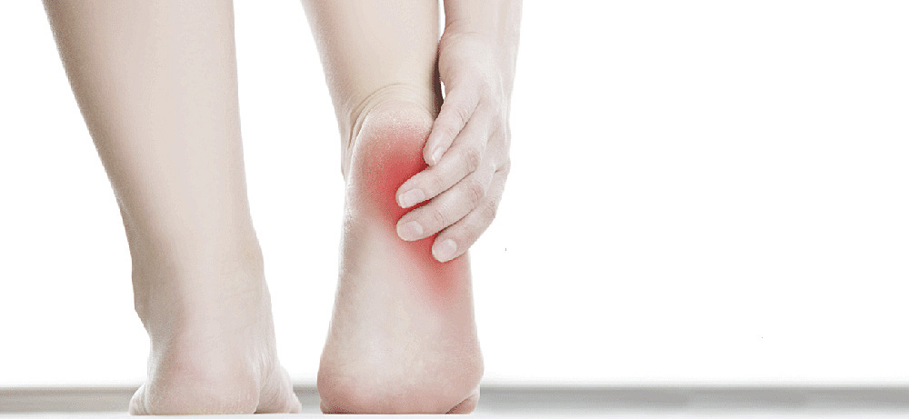Dolor en el talón, problema que requiere atención terapéutica