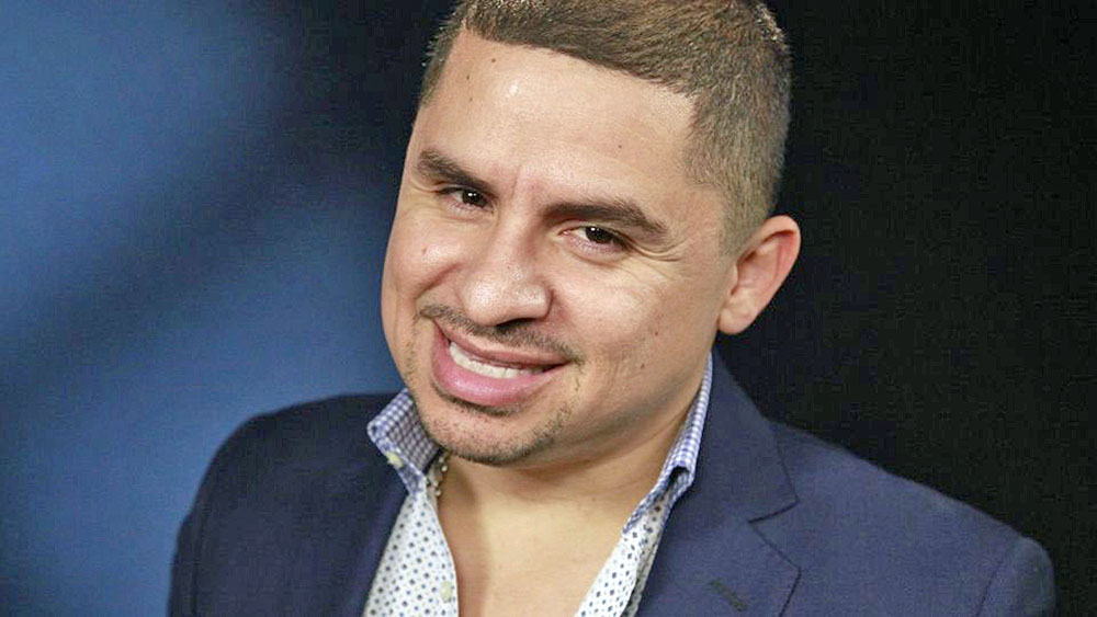 Larry Hernández reconoce que el alcoholismo casi acaba con su vida