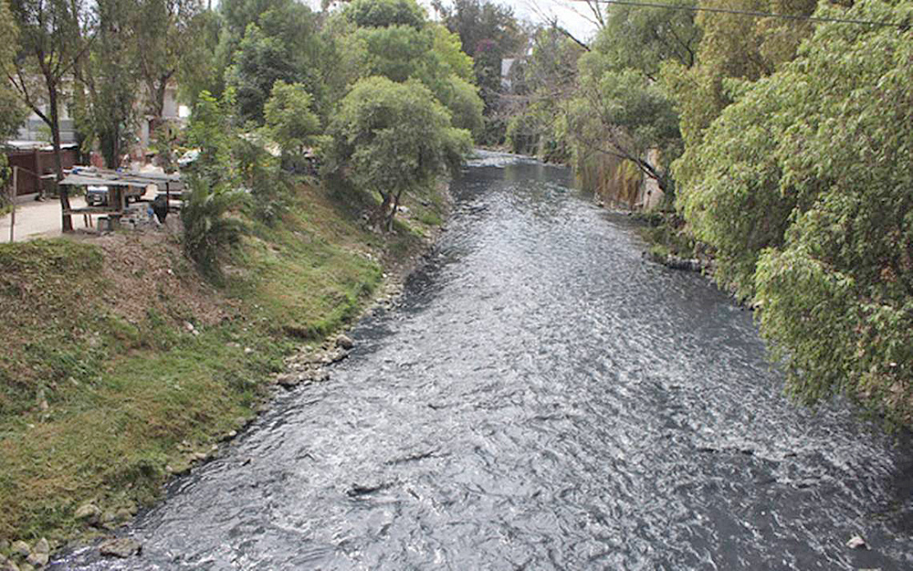 Contaminación en ríos con antibióticos excede límites de seguridad