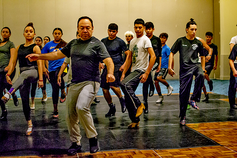 Instructores internacionales de danza traen danzas y cultura a STC