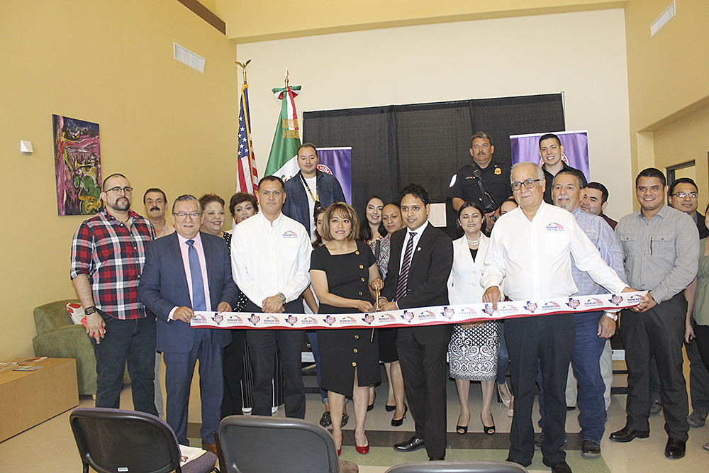 Inauguraron la Plaza Comunitaria de Hidalgo