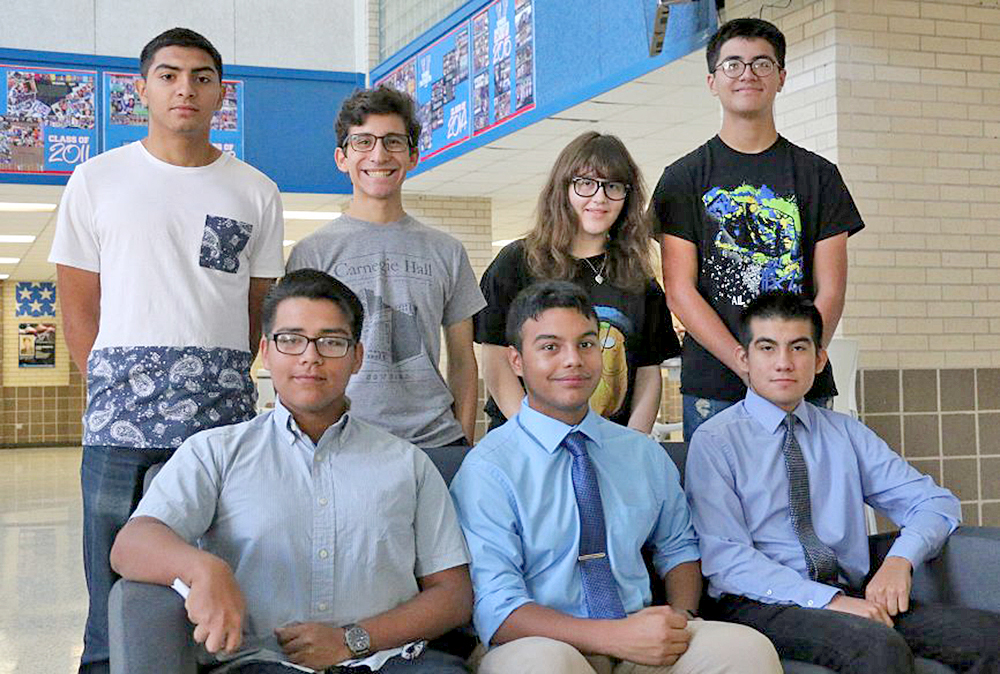 Estudiantes de VMHS obtienen Reconocimiento Académico AP