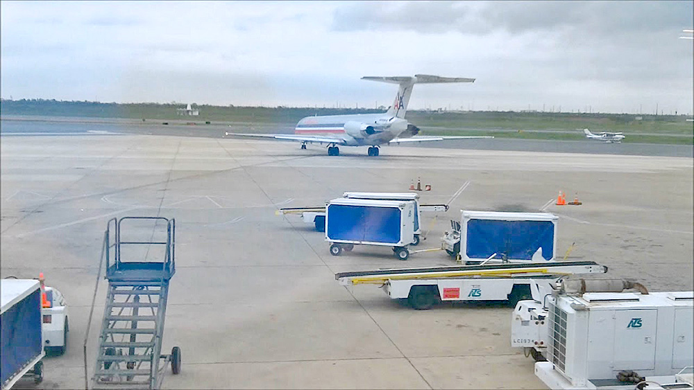 Aeropuerto Internacional de McAllen volando alto