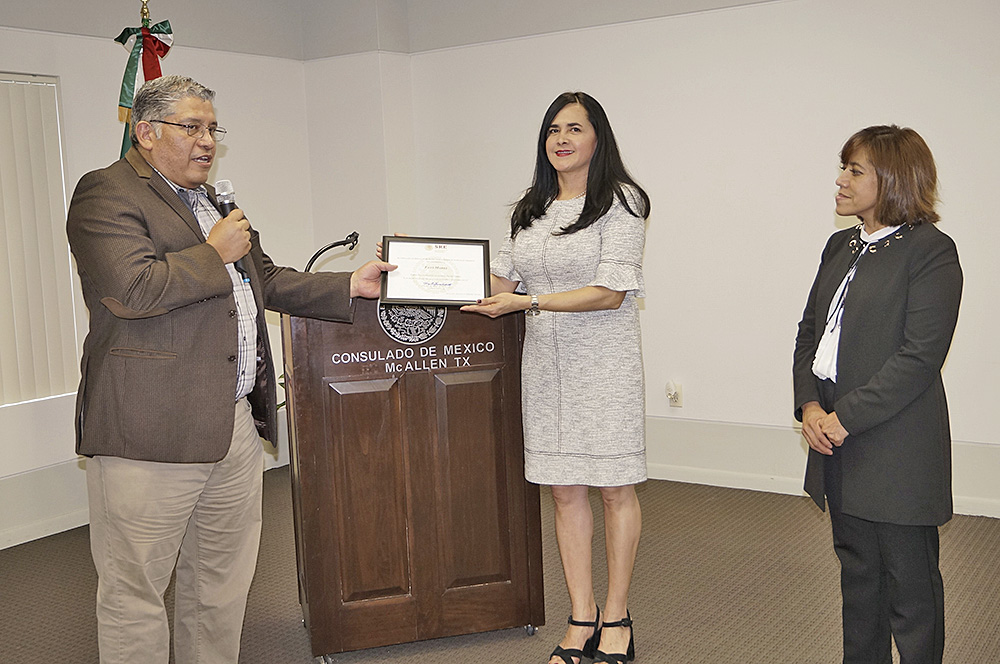 Exposición pictórica sobre los mexicanos y sus tradiciones