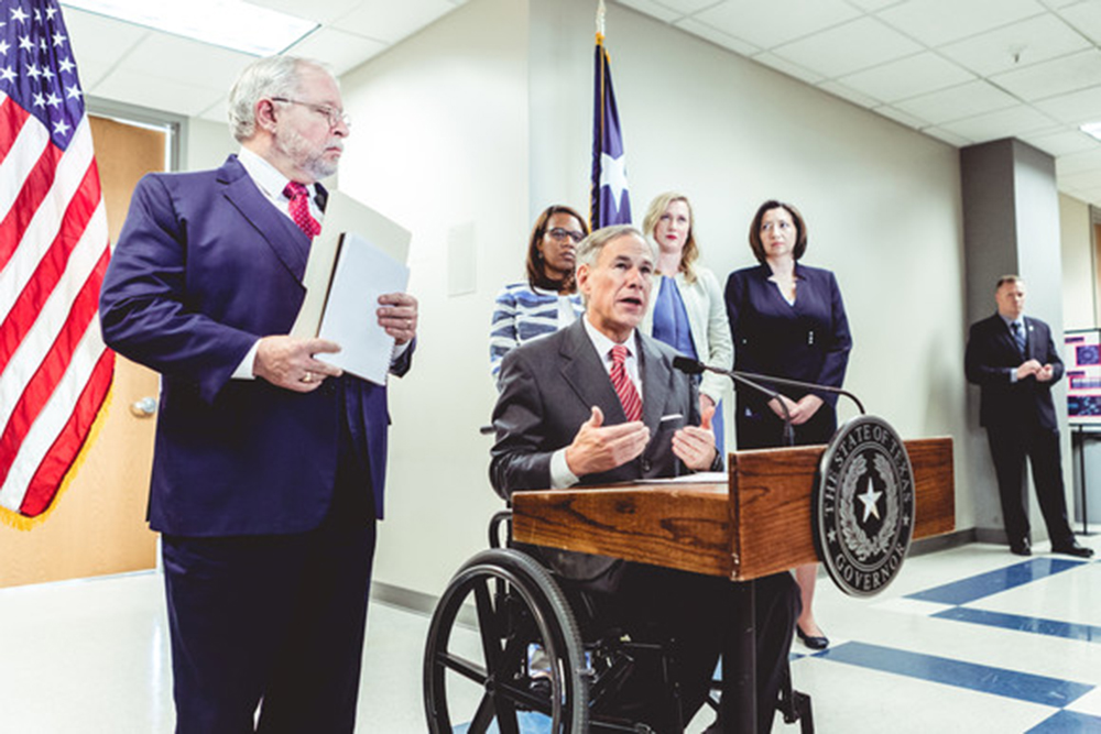 El gobernador Abbott y DSHS anuncian capacidad suficiente para pruebas de Coronavirus