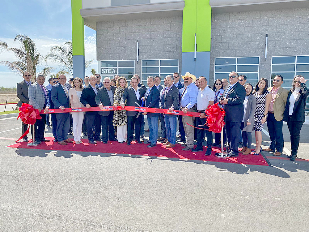 Inauguran parque industrial e inician construcción de otro más