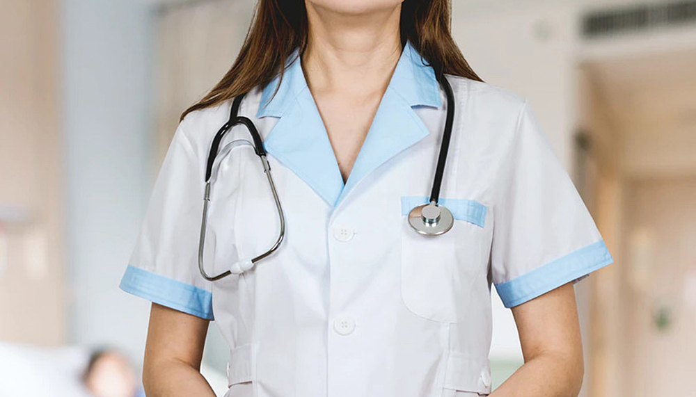 Regla de emergencia permite contar con más auxiliares de enfermería