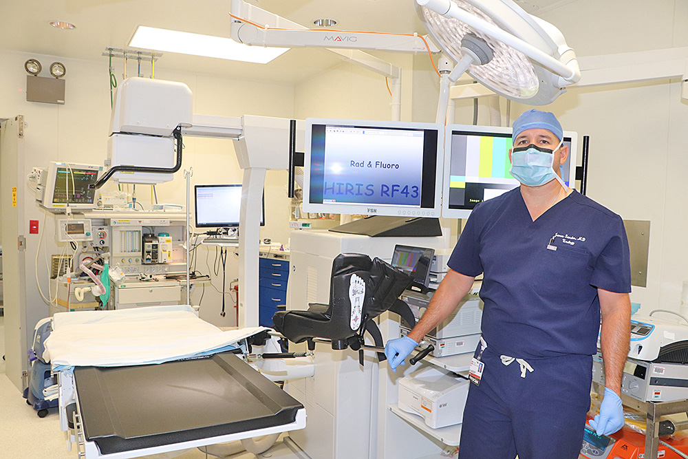 Knapp instala nueva sala de cirugía para pacientes de urología