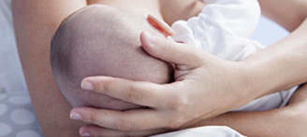 Lactancia materna amenazada por COVID-19: OMS