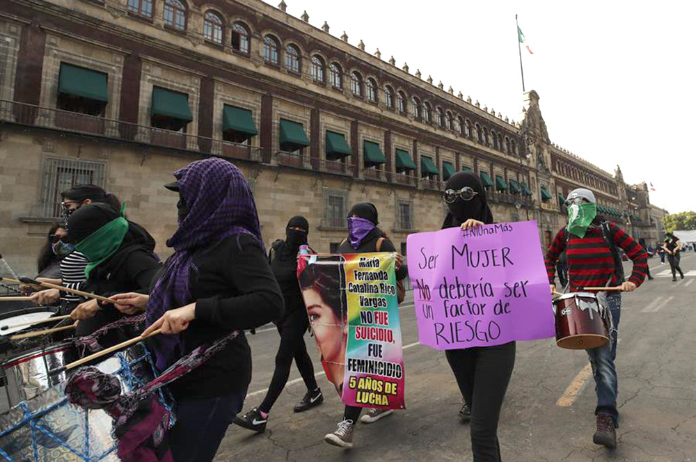 Madres de víctimas de feminicidios muestran hartazgo a Gobierno mexicano