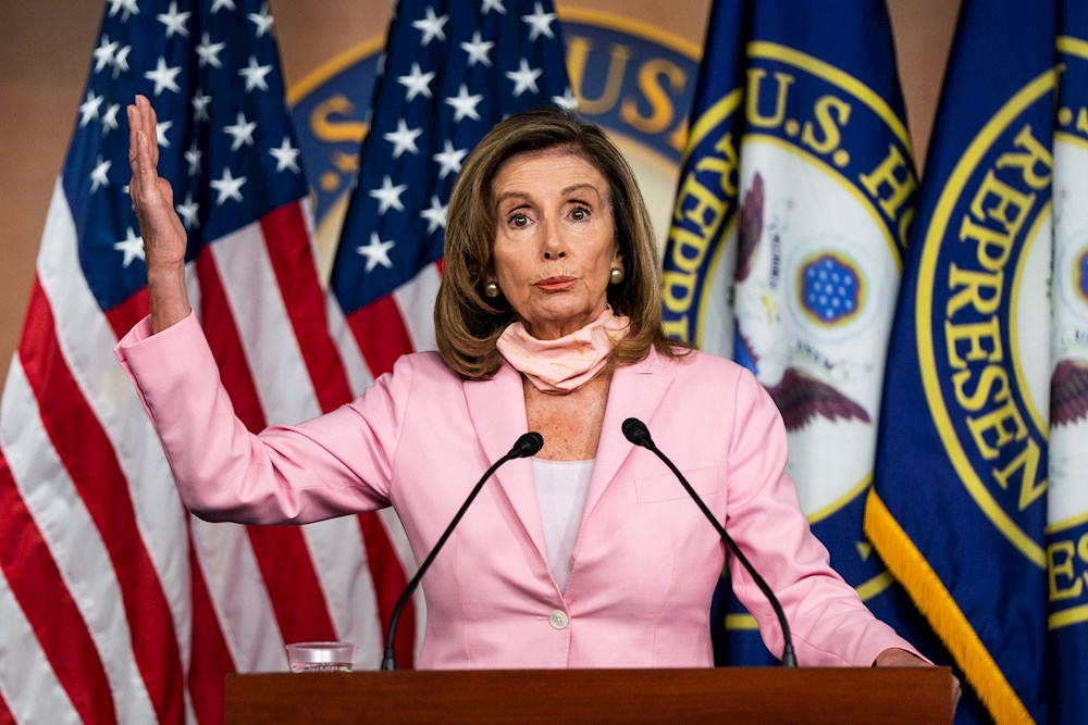 Nancy Pelosi considera que Biden no debería debatir con Trump