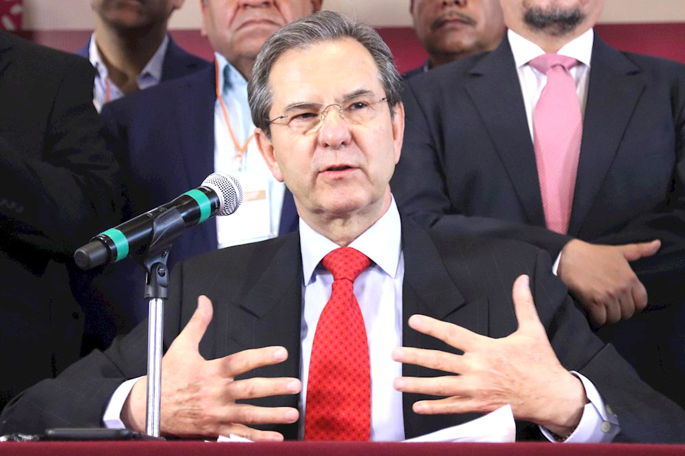 México higienizará 182 millones de libros de texto gratuitos para su entrega