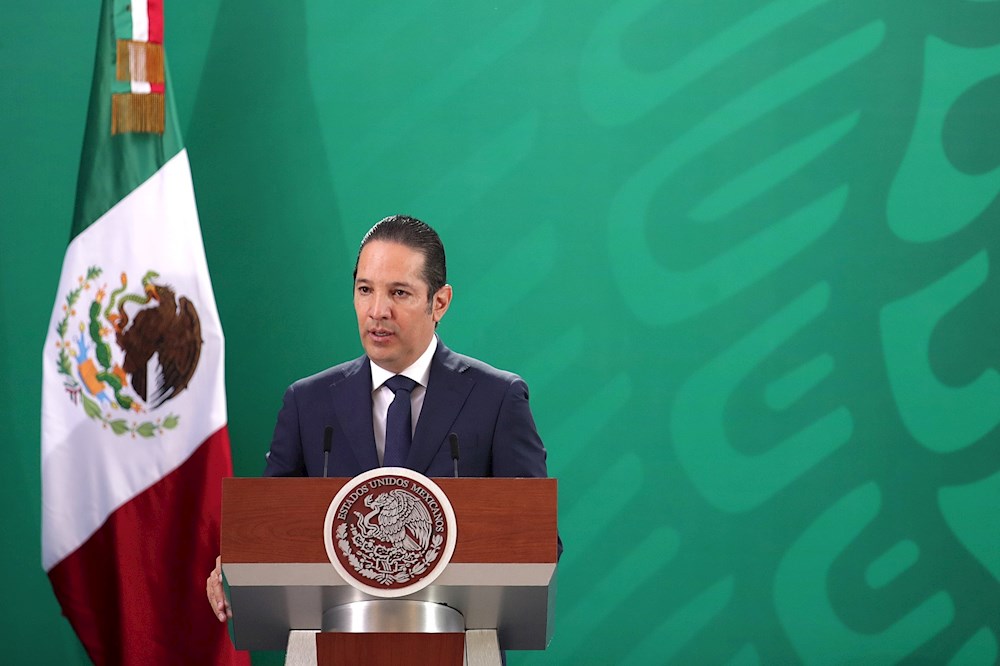 Gobernador mexicano niega acusaciones de exdirector de Pemex sobre sobornos