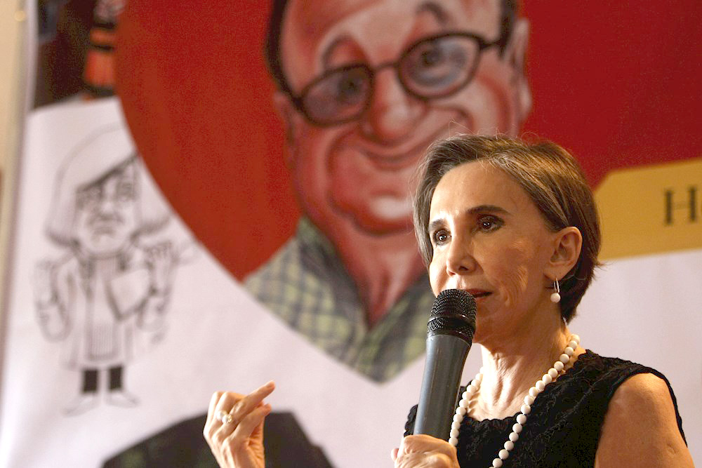 Familiares de Chespirito critican cancelación de emisión de sus programas