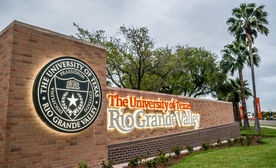 Congresista anuncia $348,002 en fondos federales para  estudiantes de bajos ingresos de UTRGV