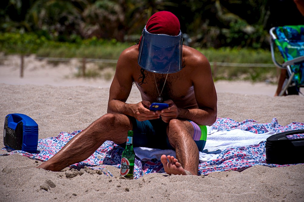 ¿Puede este fin de semana de vacaciones disparar otra ola de casos de COVID?