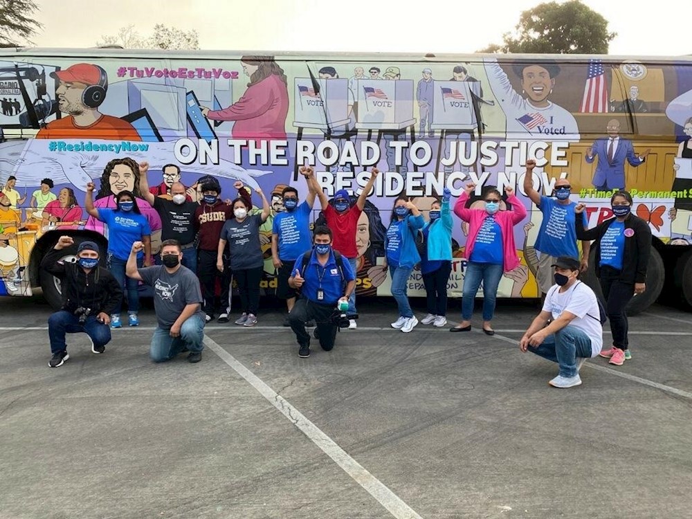 Bus con beneficiarios de TPS inicia recorrido por todo EEUU en busca de apoyo