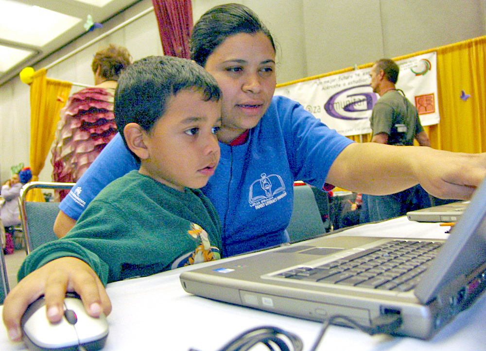 Una labor más para madres migrantes