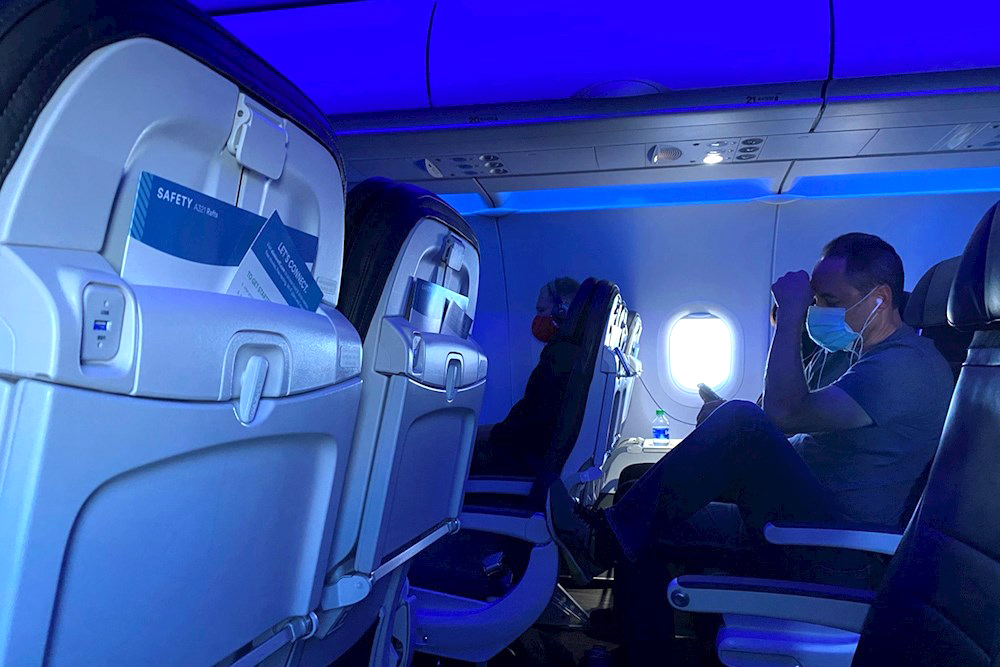 ¿Cuál es el riesgo real de contraer el coronavirus en un avión?