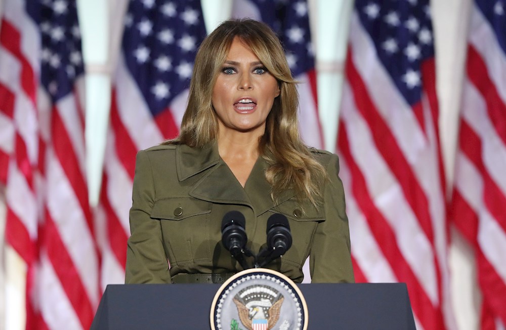 Melania Trump usó un e-mail privado para asuntos oficiales, según exasesora