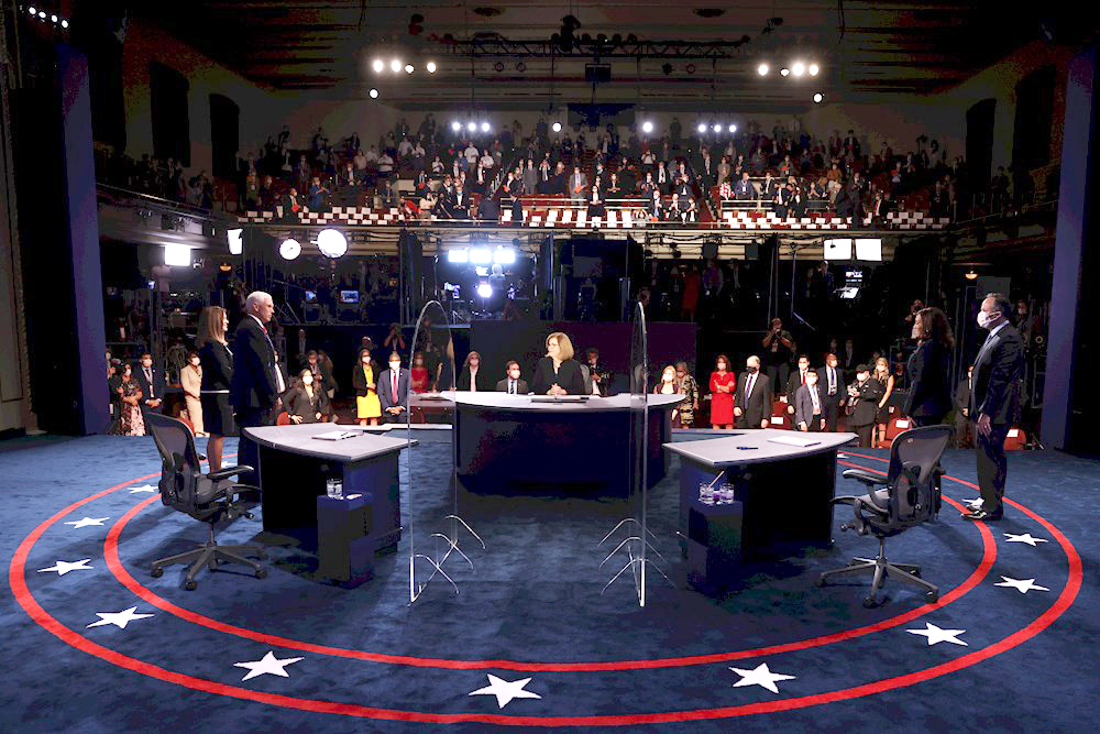 Una mosca, la invitada no deseada del debate Pence-Harris que se hizo viral