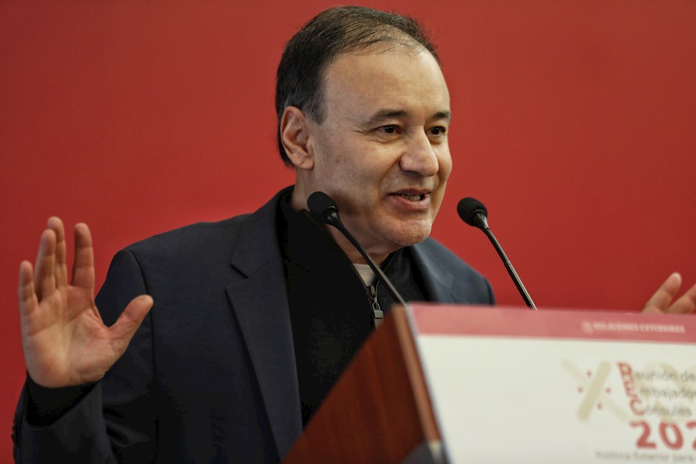 Ministro de Seguridad de México renuncia para aspirar a gobernación de Sonora